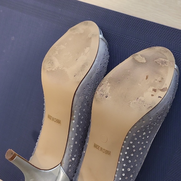 K & M sparkly open toed evening shoes. - Picture 7 of 13